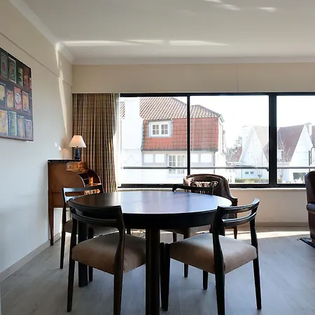 Stylish Seaside W Balcony Apartamento